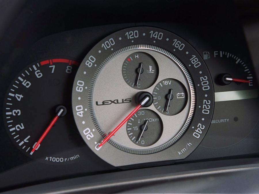  Lexus IS300 2001 года  (AU) (фото 2 из 14)